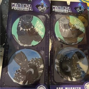WAKANDA FOREVER Marvel BLACK PANTHER 4" Magnets LOT of 2 Green 2pk /Blue 2pk.